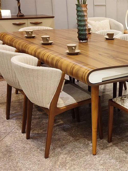 FioreDiningTable
