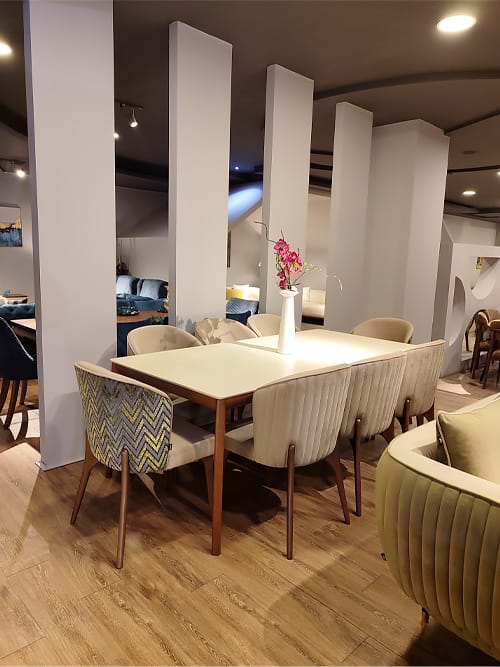 ست میز غذاخوری لیزا با صندلی آمورا